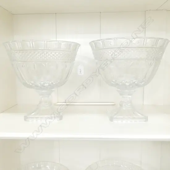 PR PRESSED GLASS BOWLS H. 250MM