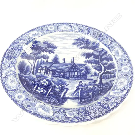 LARGE DELFT B/W CHARGER