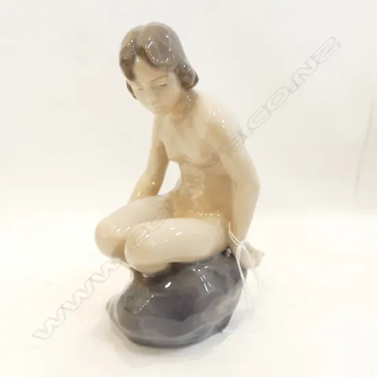 ROYAL COPENHAGEN 4027 SEATED NAKED WOMAN