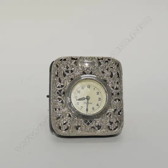 SILVER CLOCK HOLDER