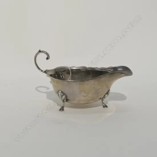 SILVER SAUCE BOAT 96gms Birmingham 1953
