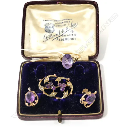 EDW 9CT & AMETHYST JEWELLERY SUITE 4 PCES