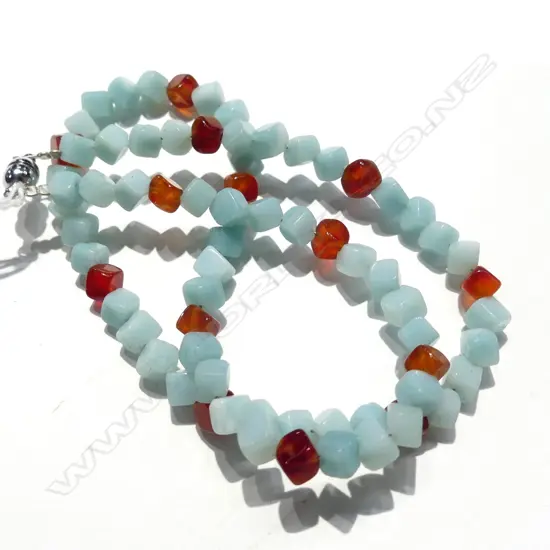 CARNELIAN AND AVENTURINE NECKLACE