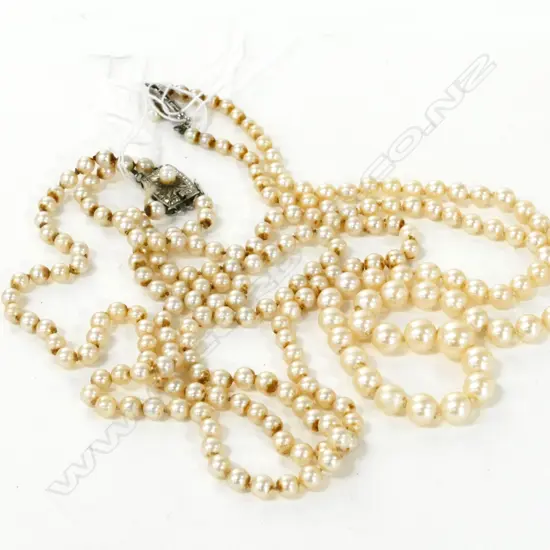 2 STANDS OF CULTURED PEARL NECKLACES