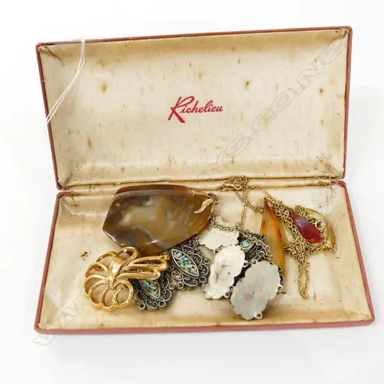 3 AGATE PENDANTS/ SIL ?TURQ.NECKLACE/ R.G BROOCH