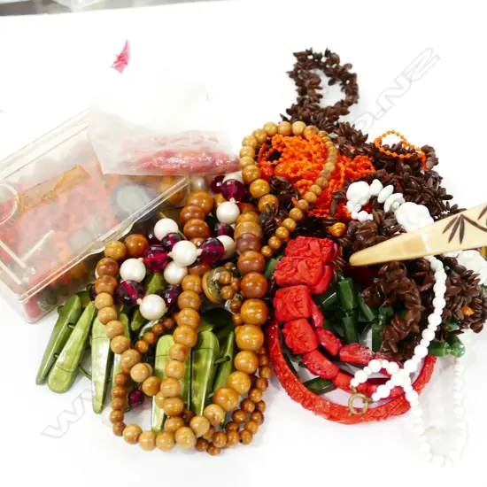 BAG OF ASST. NECKLACES/ BRACELETS