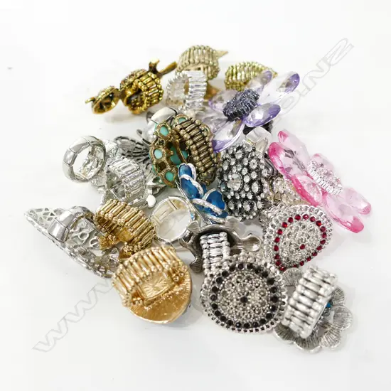 COSTUME JEWELLERY, 20 X RINGS