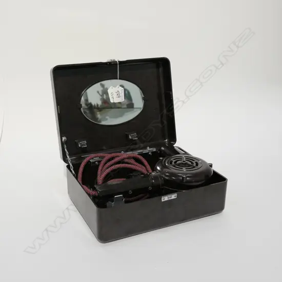 EARLY MODERNIST BAKELITE HAIRDRYER 'ORMOND' ENGLAND IN ORIGINAL CASE