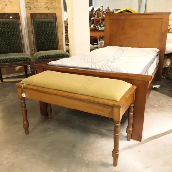 PIANO STOOL L. 900MM