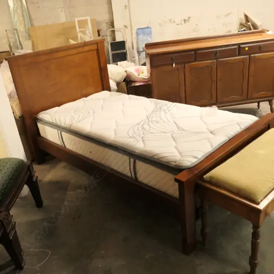 SINGLE BEDFRAME + MATTRESS
