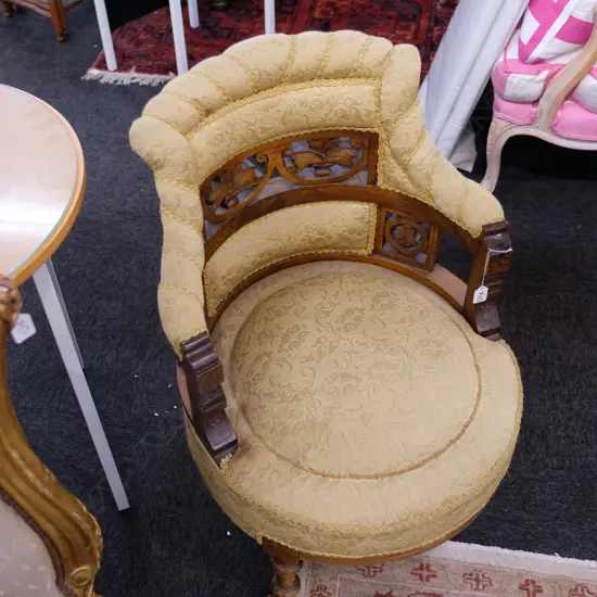 EDWARDIAN TUB CHAIR
