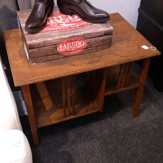 OAK OCCASIONAL TABLE