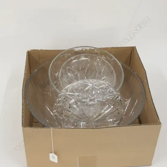 LOT ASST CRYSTAL + GLASSWARE 