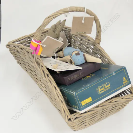 BASKET ASST BEACH SWIMMER SIGN / BOARD GAMES / ETC