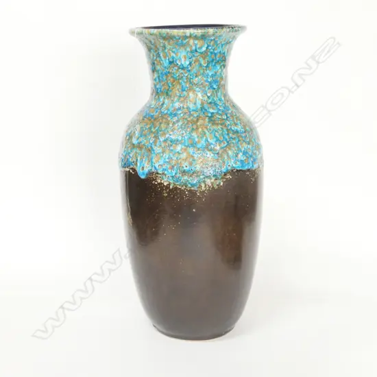 LARGE GERMAN POTTERY VASE H.400MM