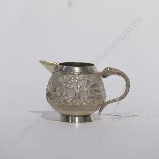 SMALL EASTER SILVER JUG, 83G