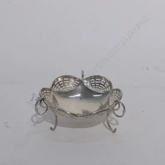STERLING SILVER PIERCED BONBON DISH, 63G