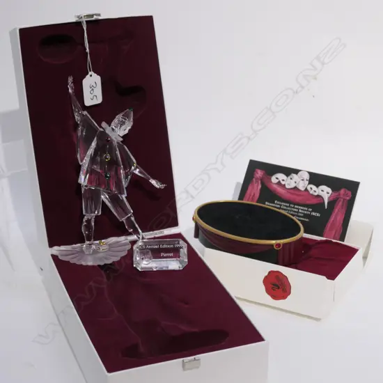 SWAROVSKI CRYSTAL MASQUERADE PIERROT &  DATE/MAKE, (LEG UNSTUCK) + STAND