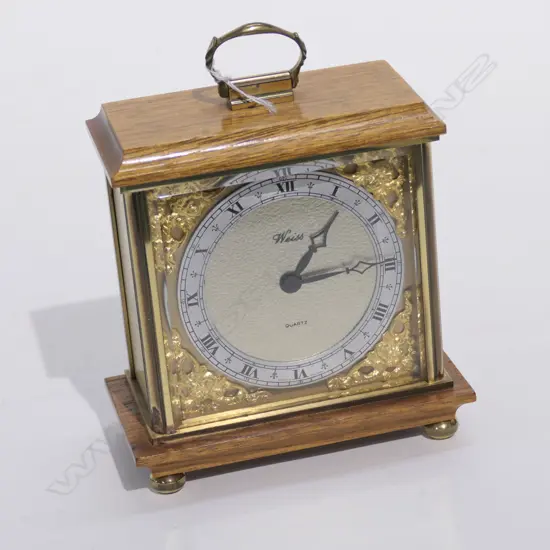 WEISS QUARTZ MANTEL CLOCK (NEEDS BATTERY). H.160mm