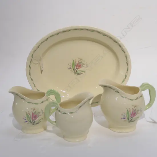 3 NEWHALL JUGS + ASHET L 360 MM