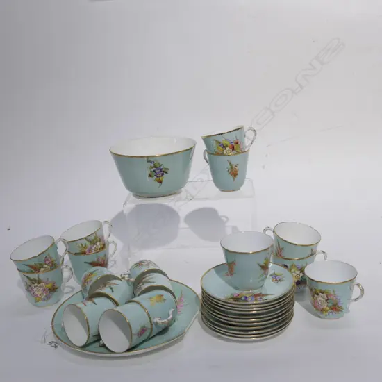 ROYAL WORCESTER PART TEA AND COFFEE SERVICE A/F