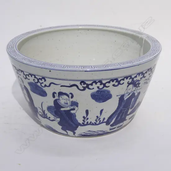 B + W JARDINIERE W/ FISHERMAN DECORATION W. 390MM