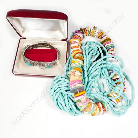 SILVER BRACELET + 2 NECKLACES