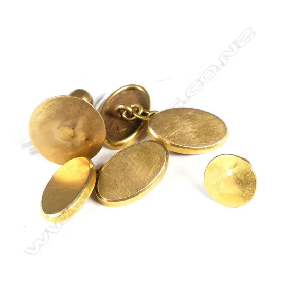 15CT GOLD STUDS AND CUFFLINKS 5.35gm