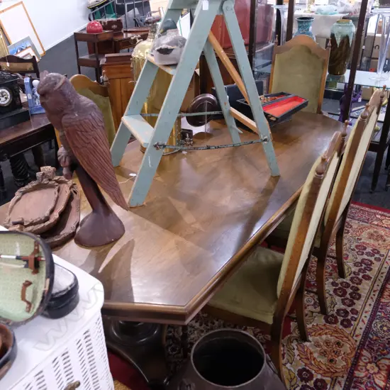 OAK TWIN PEDESTAL DINING TABLE AND 5 HIGH BACK CHAIRS L2110 MM