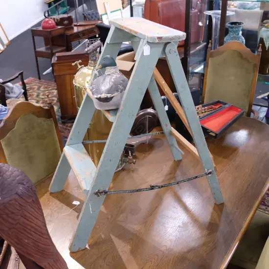 GREEN PAINTED STEP LADDER