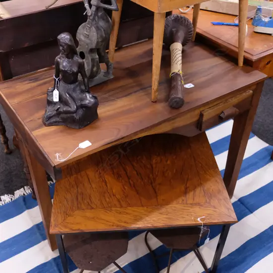 HARDWOOD SINGLE DRAWER DESK W. 880MM