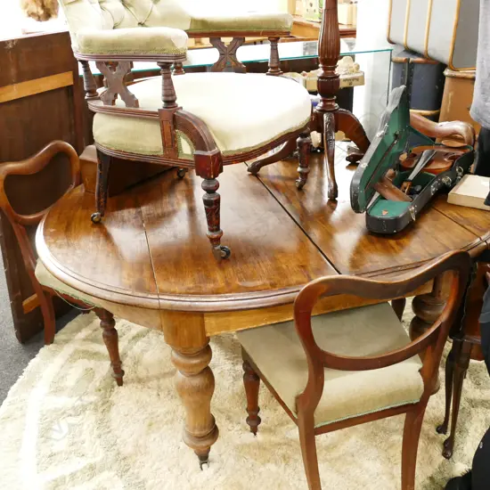 MAHOGANY CRANK EXTENSION DINING TABLE L.1770MM TWO LEAVES EACH 450MM