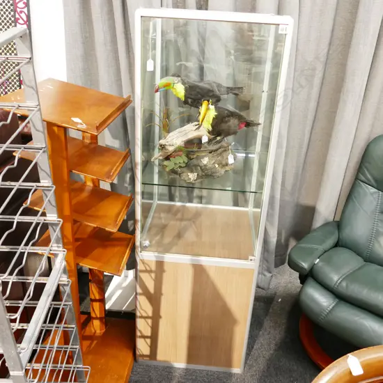 TALL ALUMINIUM DISPLAY CABINET H 1900
