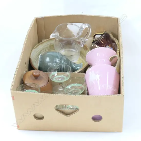 BOX ASST INCL. GLASSWARE / RETRO WOODEN COASTERS ETC