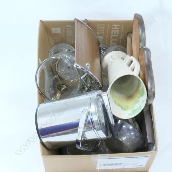 LOT ASST GLASSWARE / EP JUG ETC