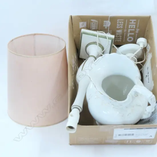 2 SIDE LAMPS + VICTORIAN JUG