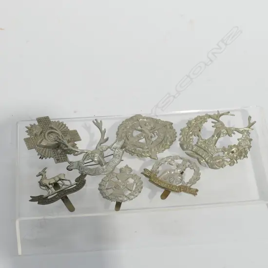 SEVEN BRITISH WWI BADGES