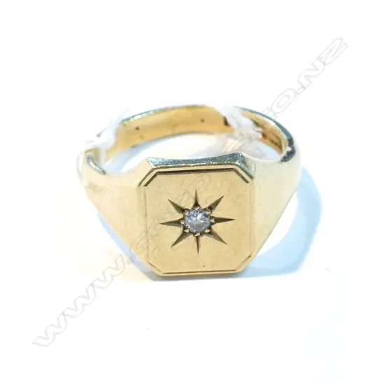 9CT GOLD & DIAMOND SIGNET TYPE RING 8.63GMS