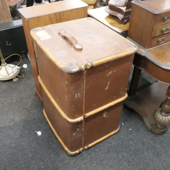WOOD BANDED TRAVEL TRUNK