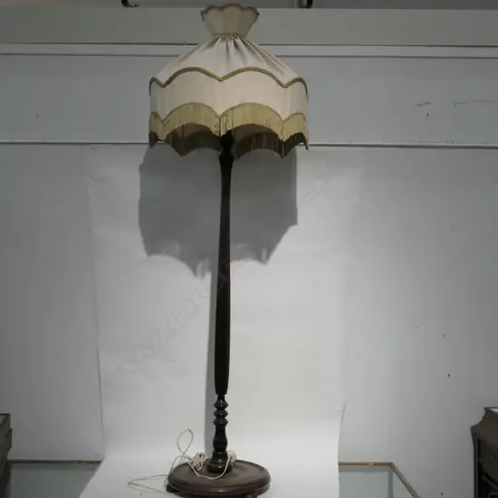 WOODEN STANDARD LAMP H. 1300