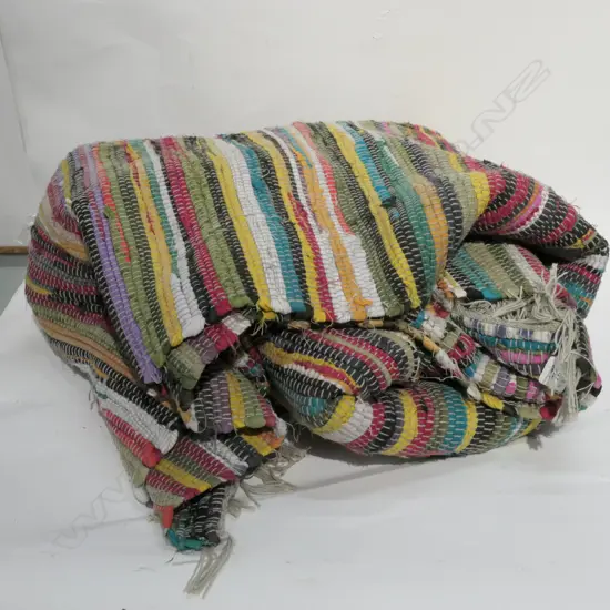 LARGE FOLK ART RAG RUG