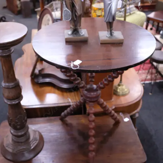 MAHOGANY GYPSY TABLE DIA. 650