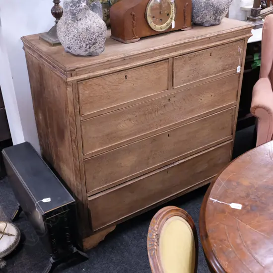 GEO. OAK CHEST OF DRAWERS - 2 OVER 3 DRAWERS H. 1025MM