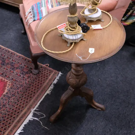 TRIPOD BASE OCCASIONAL TABLE DIA. 450