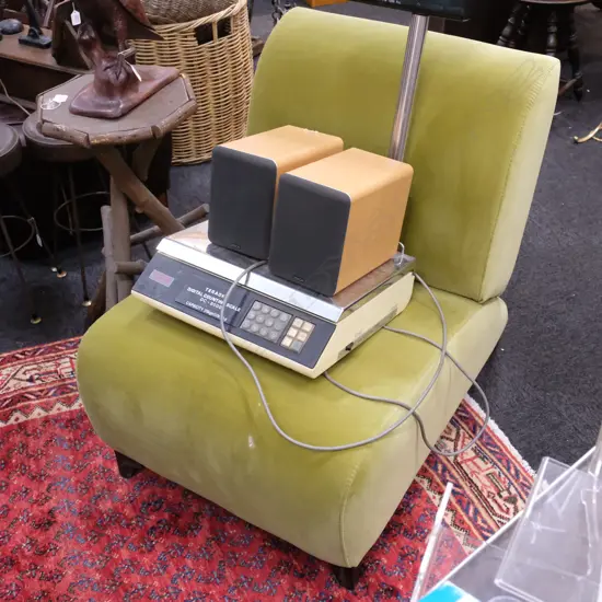 PR GREEN UPHOLSTERED LOUNGE CHAIRS W. 600