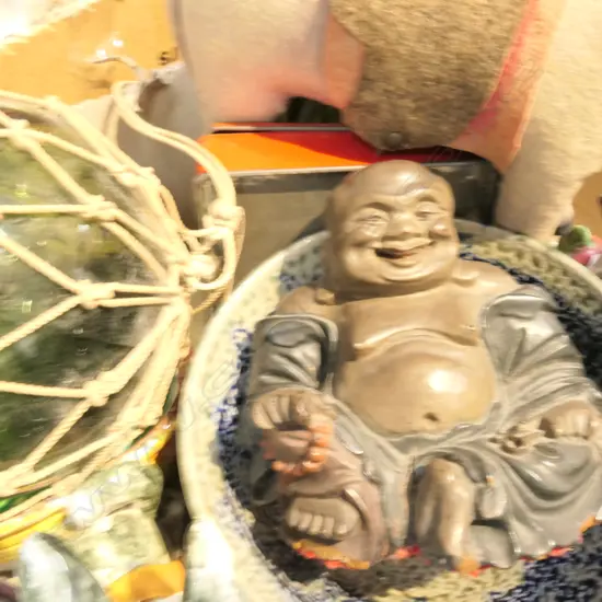 BOX ASSORTED INCLUDING SALT GLAZE PEDESTAL BOWL, GLASS FLOATS ETC