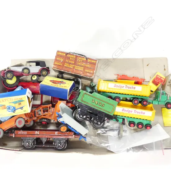 LOT ASST MATCHBOX / HORNBY TOYS