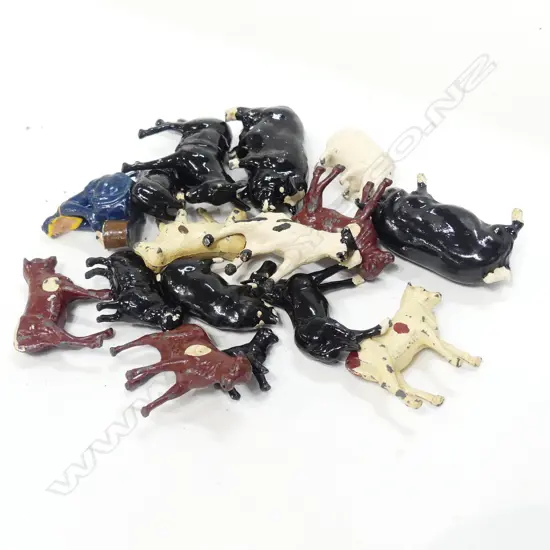 LOT FARM ANIMAL BRITTIANS AND MILKMAID