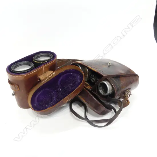 2 CASED PAIRS OF BINOCULARS H 140 MM
