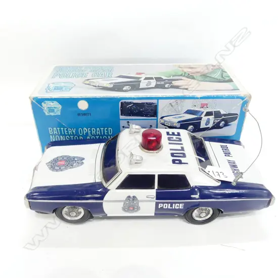 VINTAGE JAPANESE TIN PLATE USA POLICE CAR BOXED